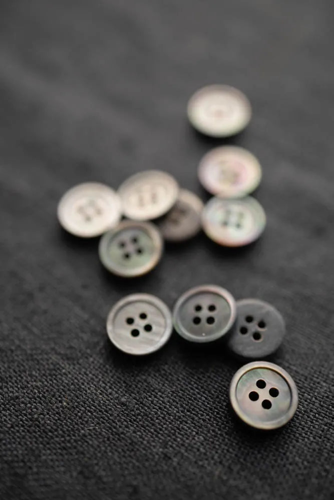 Pearly Lilac Shirt Button 11mm - Merchant Mills