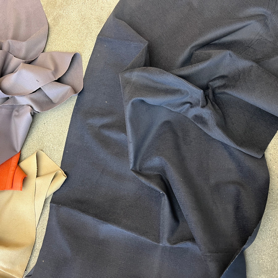 Hoffman Navy $20 per metre