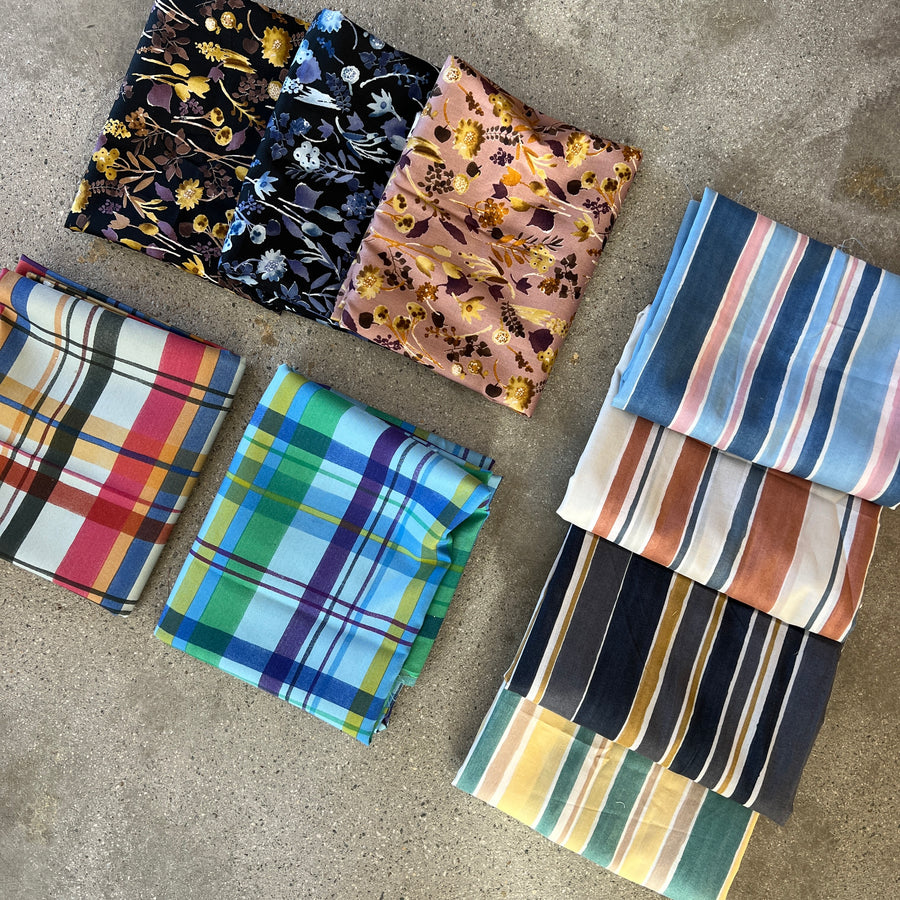 Ditsy Days Indigo $16.50 per metre