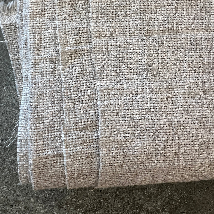 Barrow Loom Straight   $32 per metre
