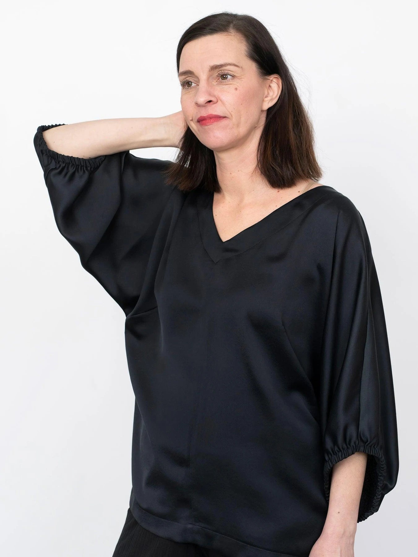 V-Neck Cuff top Pattern- The Assembly Line – Potter & Co Australia